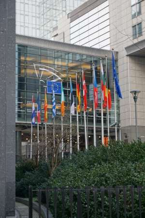 Anadolu: Uniunea Europeană înregistrează un deficit comercial de 25,4 miliarde de dolari în trimestrul al doilea